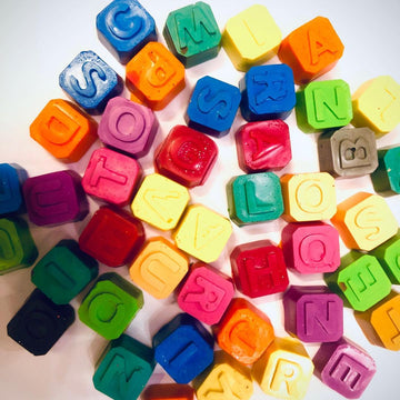 Scrabble Design Crayons Set of 30