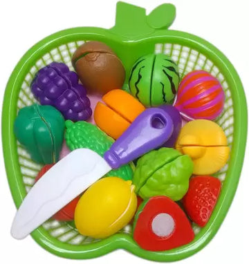 Realistic Sliceable Fruits and Vegetables Toy Set
