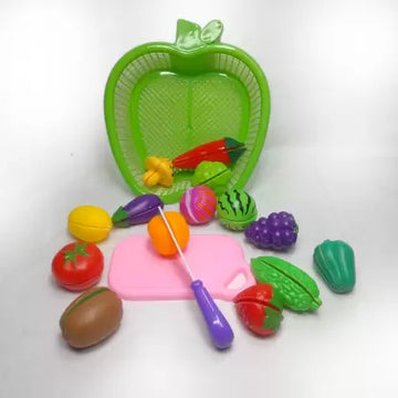 Realistic Sliceable Fruits and Vegetables Toy Set