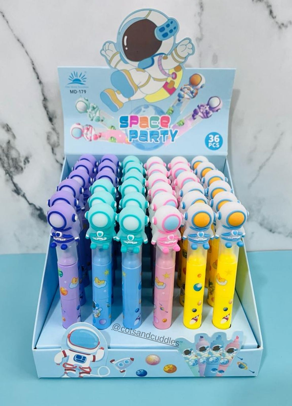 Astronaut Adventures: 3-Layer Stackable Highlighter for Kids - Enhance Your Learning Journey