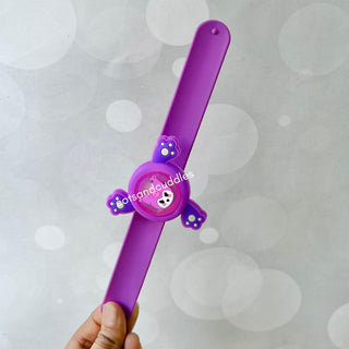 Cute Design Silicone Slap Band with Spinner for Kids (Random Color)