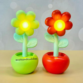 Small Flower Pot Design Table Desk LED Lamp (1pc) (Random Color)