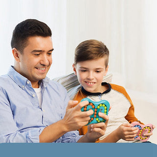 Attractive Mind hand Fidget Puzzle Game