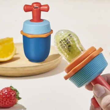 Spinning Pusher Design Baby Fruit & Vegetable Nibbler