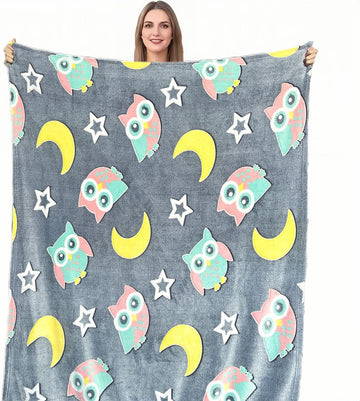 Premium Super Soft Warm Cozy Furry Blanket Glow in The Dark (175CM X 122CM) (Owl)