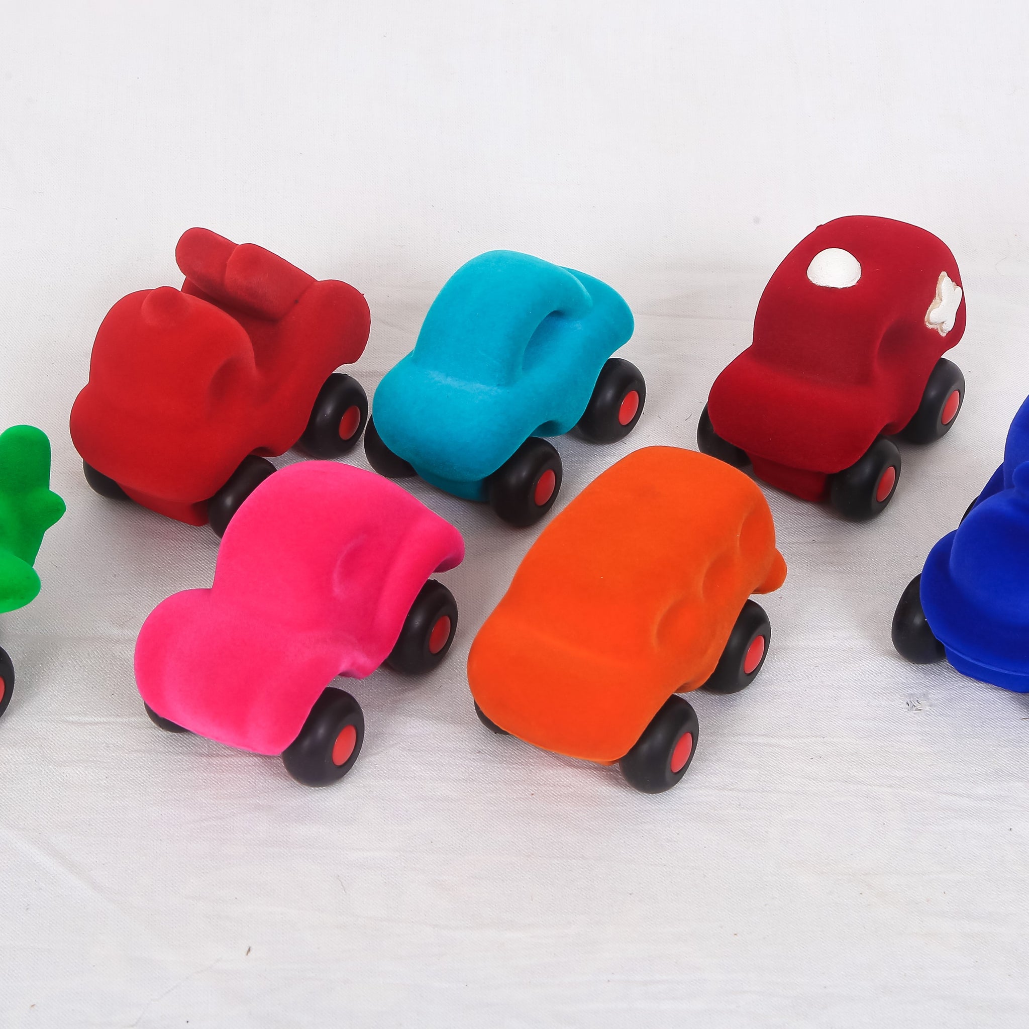 Little Vehicle Assortment - A (Set of 8) (0 to 10 years)