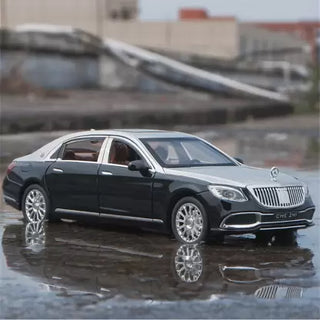 Premium Quality Die Cast Bugatti Simulation Pull Back Sports Toy Car (Mercedes Maybach)