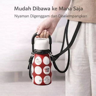 Kawaii Stainless Steel Insulated Water Bottle 700ml with Carabiner & Lanyard