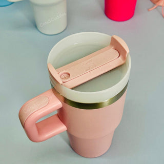 590ml Insulated Travel Mug with Handle – Stylish Leakproof Tumbler