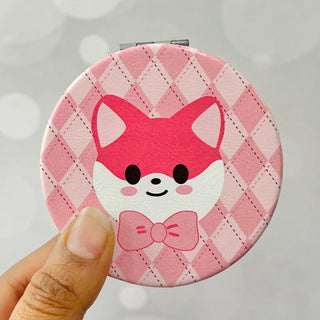 Cat Design Pocket Size Round Compact Mirror (Random) 1pc