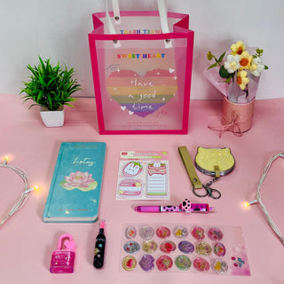 Beauty & Doodles Hamper Bag