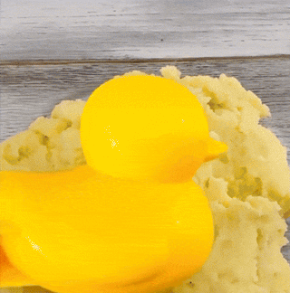 Duck Design Mould (Random Color- Avg Quality) - 1pc